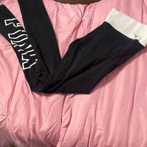 PINK YOGA legging!